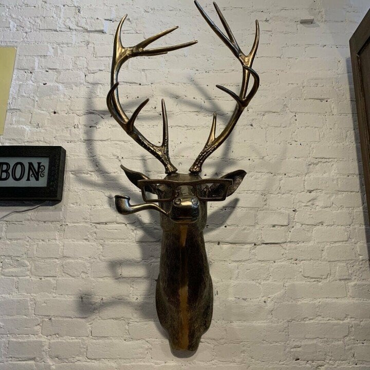 Vintage deer head wall decoration textured antlers