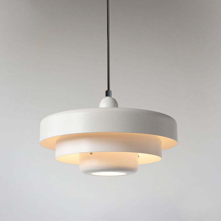 Vintage Pendant Light Elegant Hanging Lamp with Classic Design