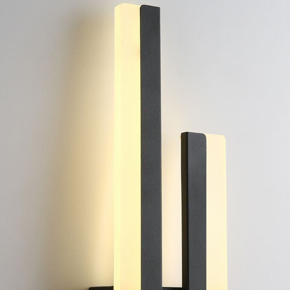 Slim and Minimalist LED Indoor Wall Light