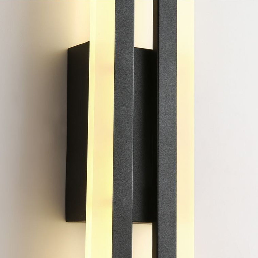 Slim and Minimalist LED Indoor Wall Light