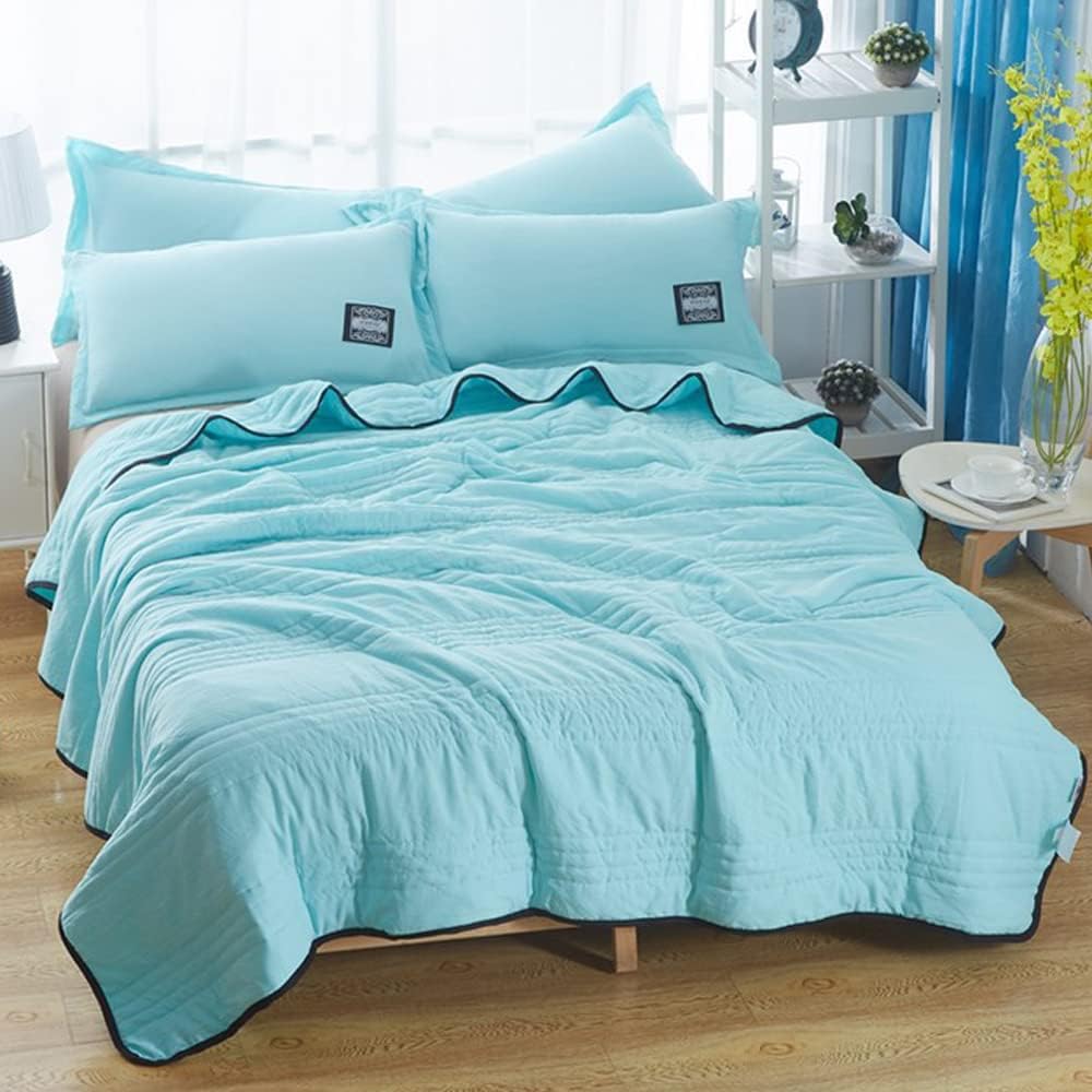 Night Breeze Blanket for Hot Sleepers – Compact Bed Throw