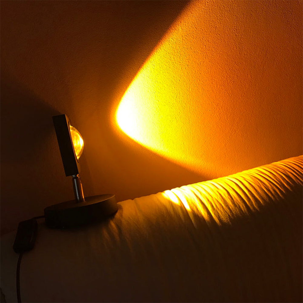 Retro Sunset LED Table Lamp in Warm Ambient Vintage Lighting