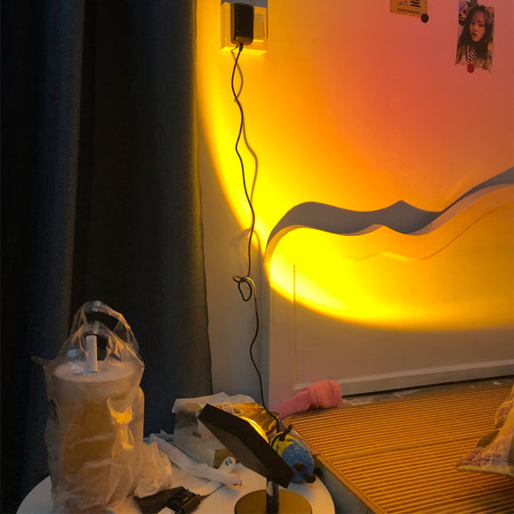 Retro Sunset LED Table Lamp in Warm Ambient Vintage Lighting