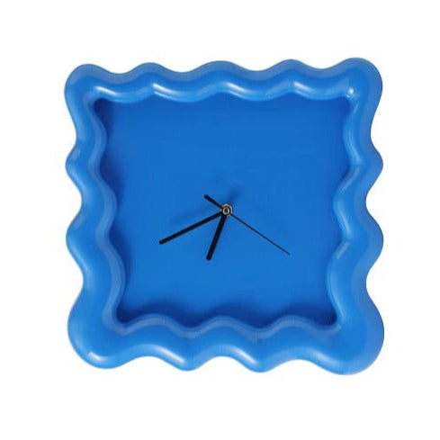 Minimalist Wall Clock Contemporary Decorative Timepiece for Any Interior