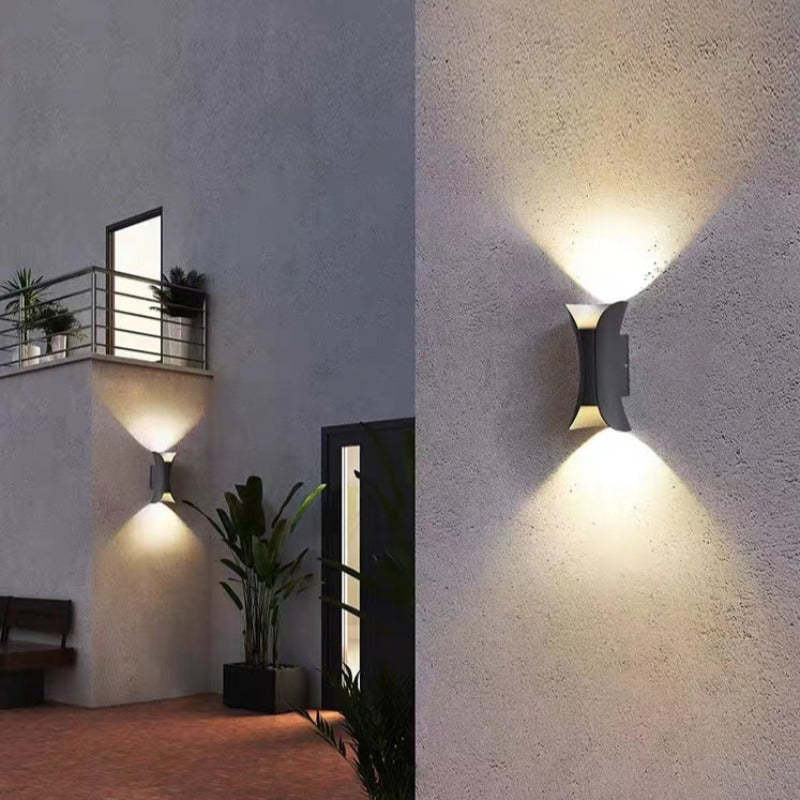 Outdoor LED Wall Light Weather-Resistant Modern Light for Garden & Corridor