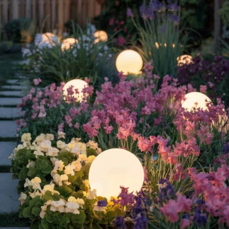 Color-Changing Spherical Garden Light Solar Mood Light