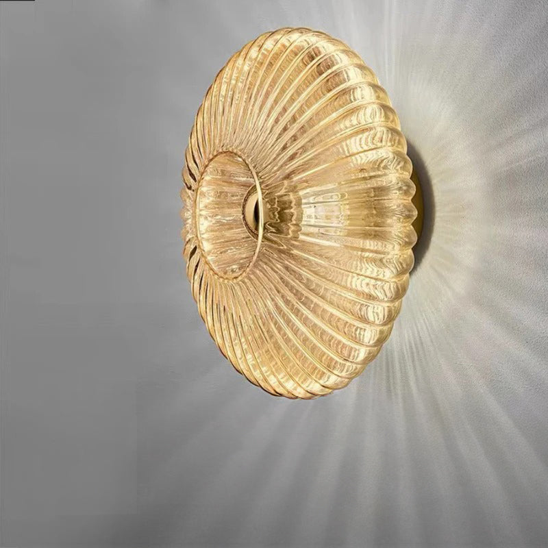 Wall lamp in clear glass design