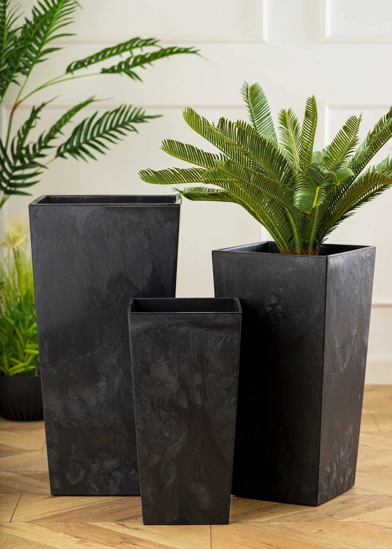 Tavero Set van 3 Hoge Plantenbakken in Betonlook