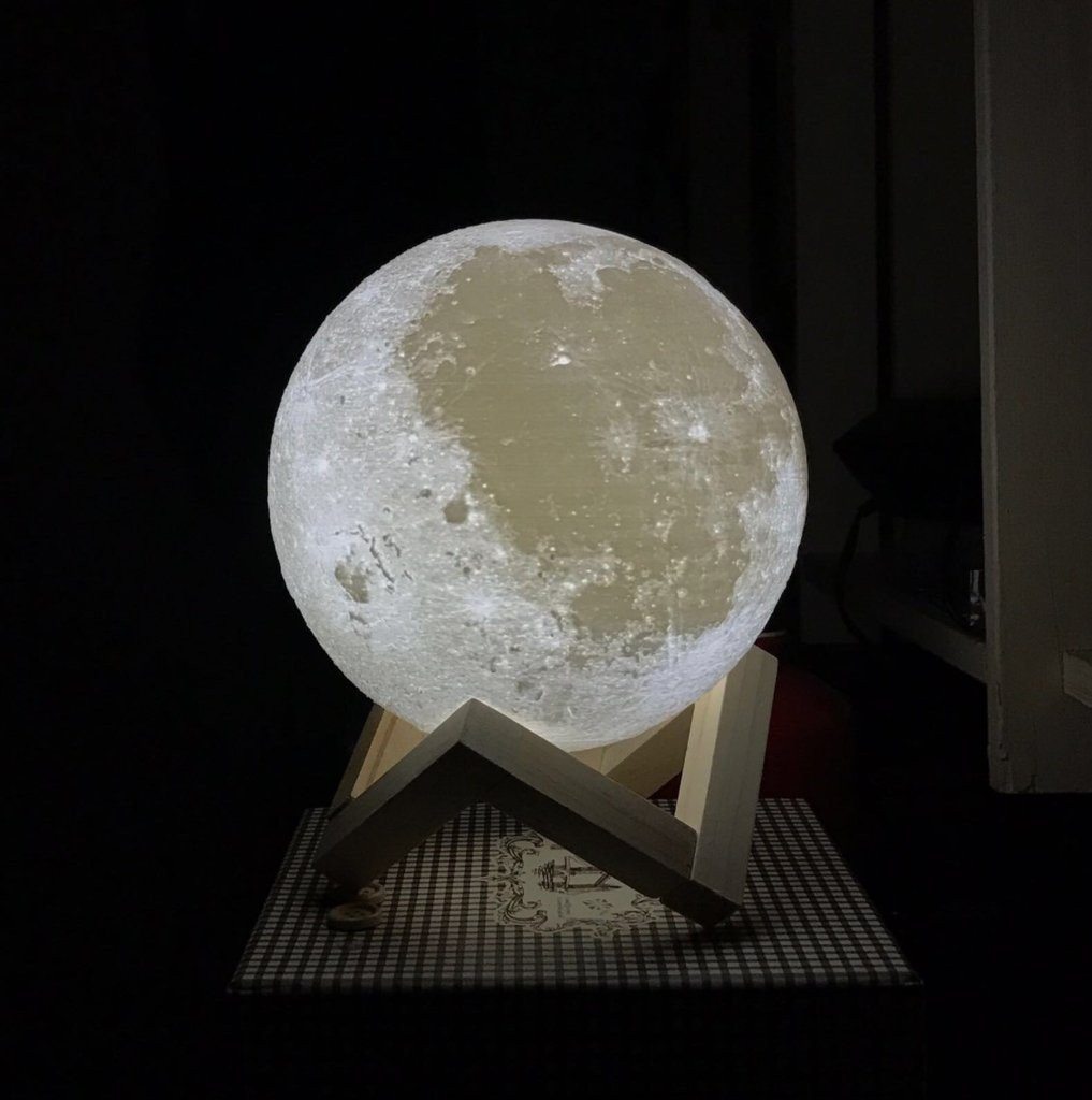 Rechargeable moon lamp with wooden stand