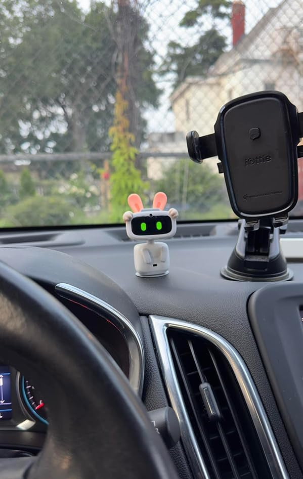 Smart mini assistant with speech recognition