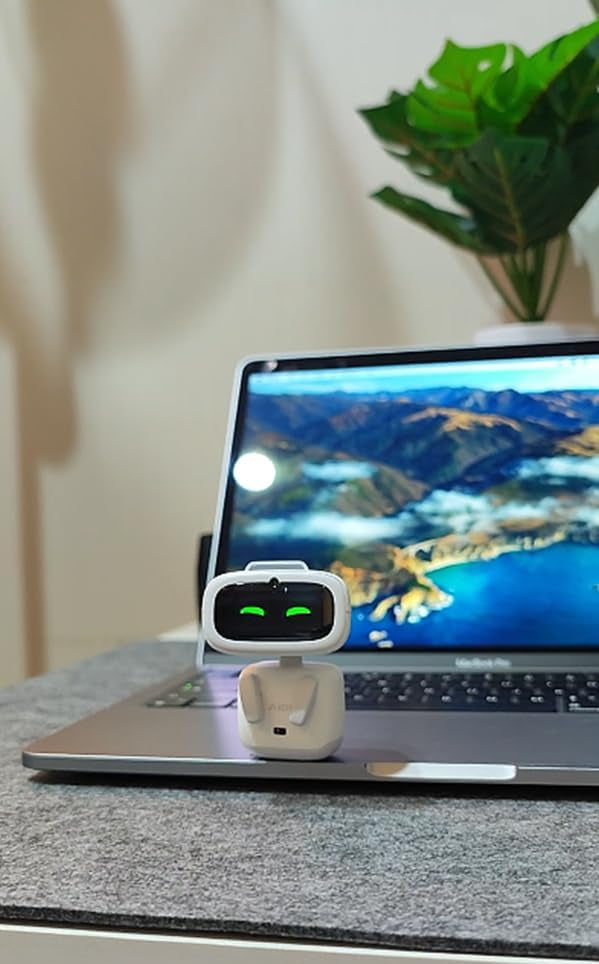 Smart mini assistant with speech recognition