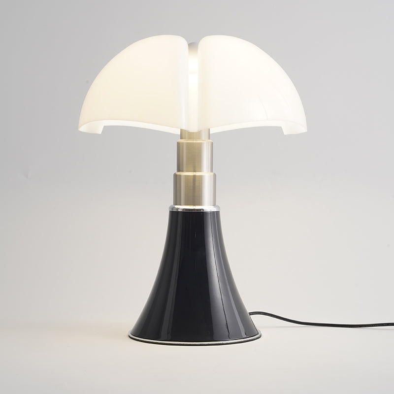 Vintage LED Designer Table Lamp in Retro Style