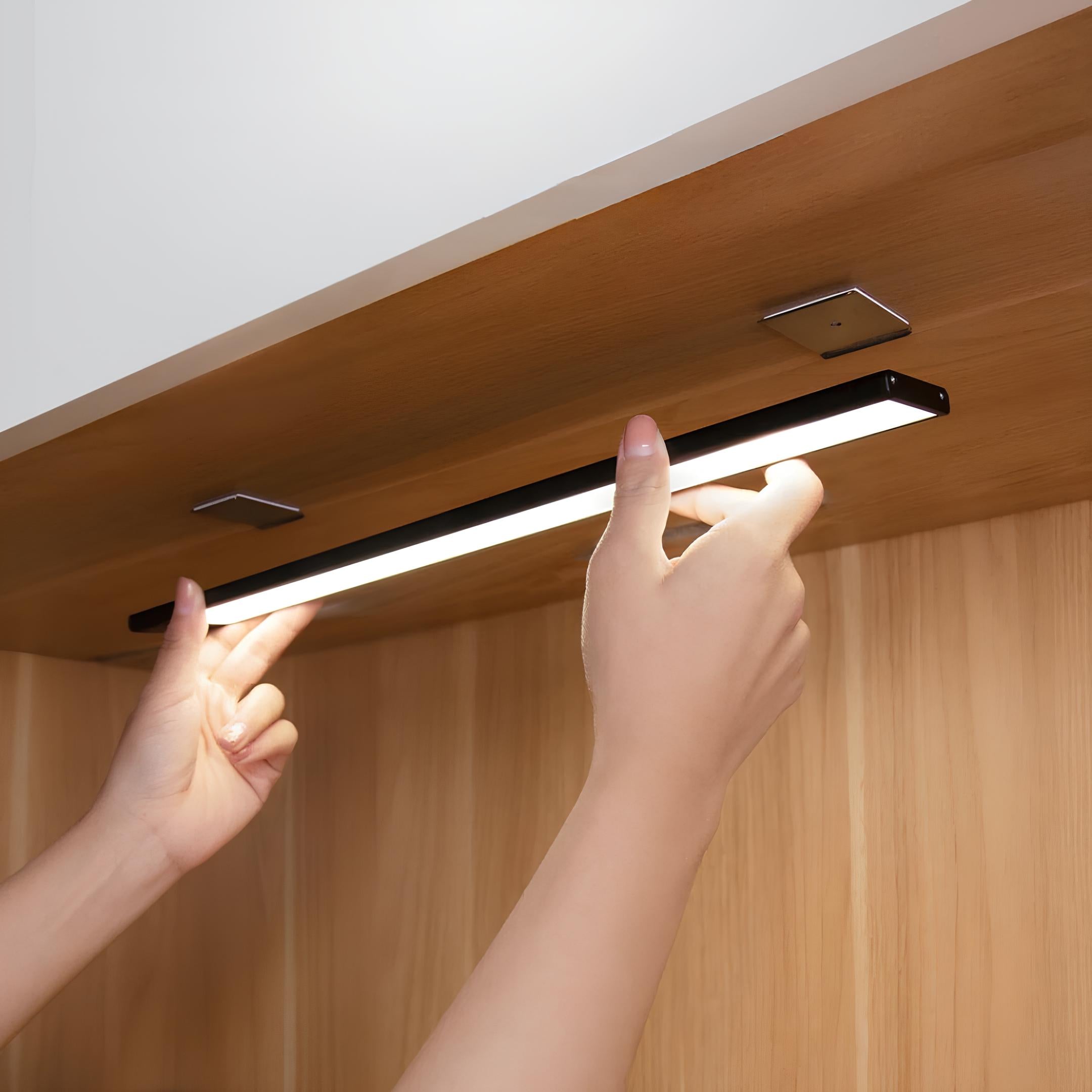 Wireless Motion Light Bar Energy-Saving Rechargeable Lamp for Closet & Kitchen