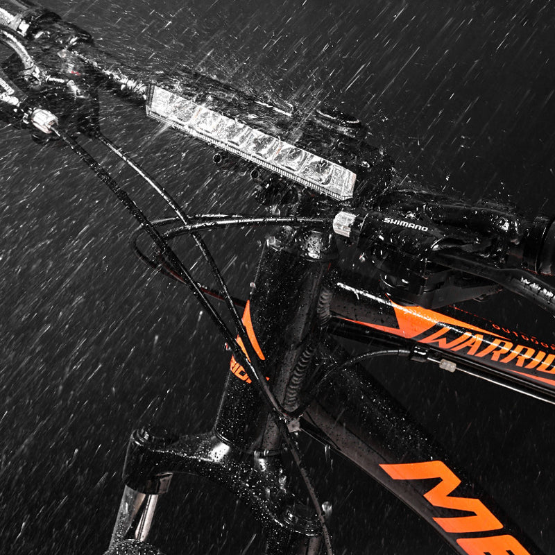LED bike light with wide beam angle
