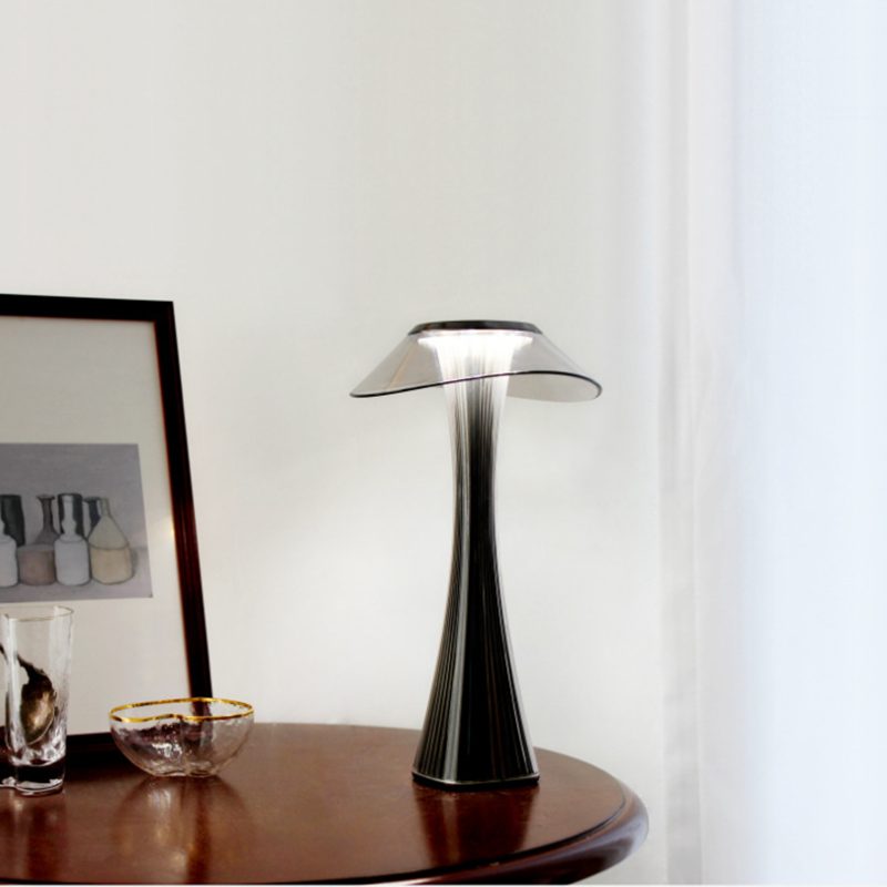 LED crystal table lamp