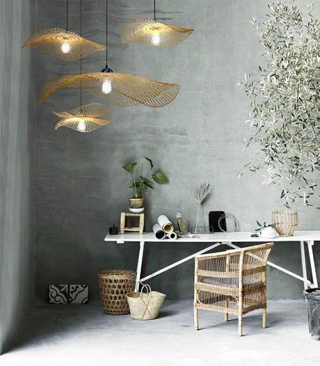 Organic rattan pendant lamps in wave shape