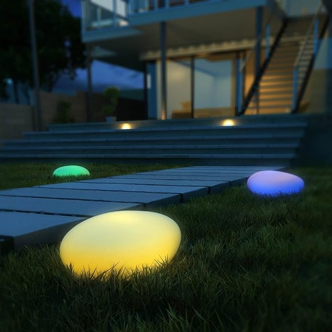 Garden Path Light with Stone Design – Weather-Resistant Outdoor LED Light