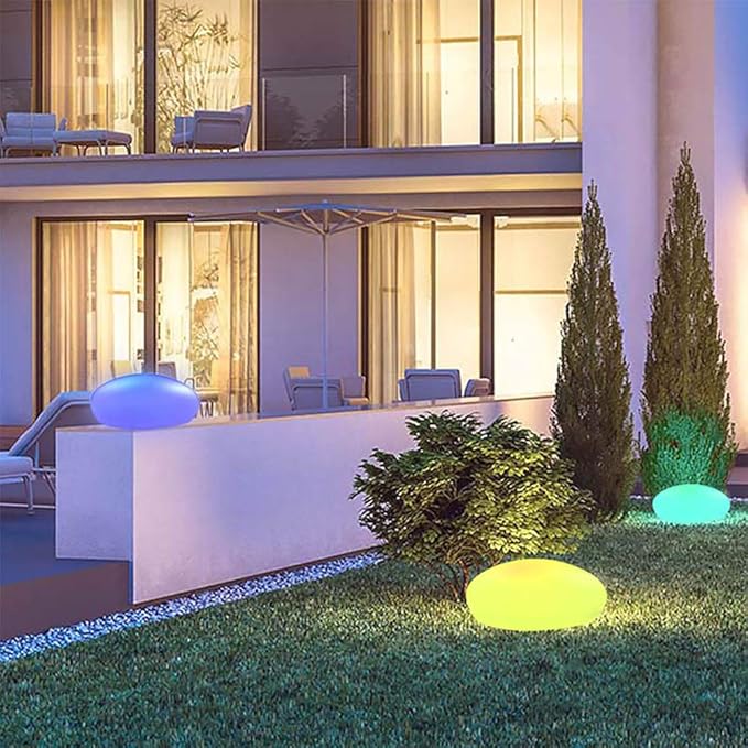 Garden Path Light with Stone Design – Weather-Resistant Outdoor LED Light