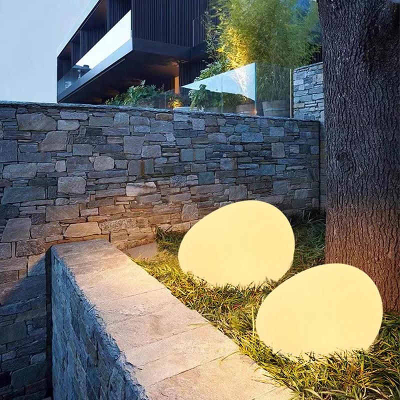 Garden Path Light with Stone Design – Weather-Resistant Outdoor LED Light