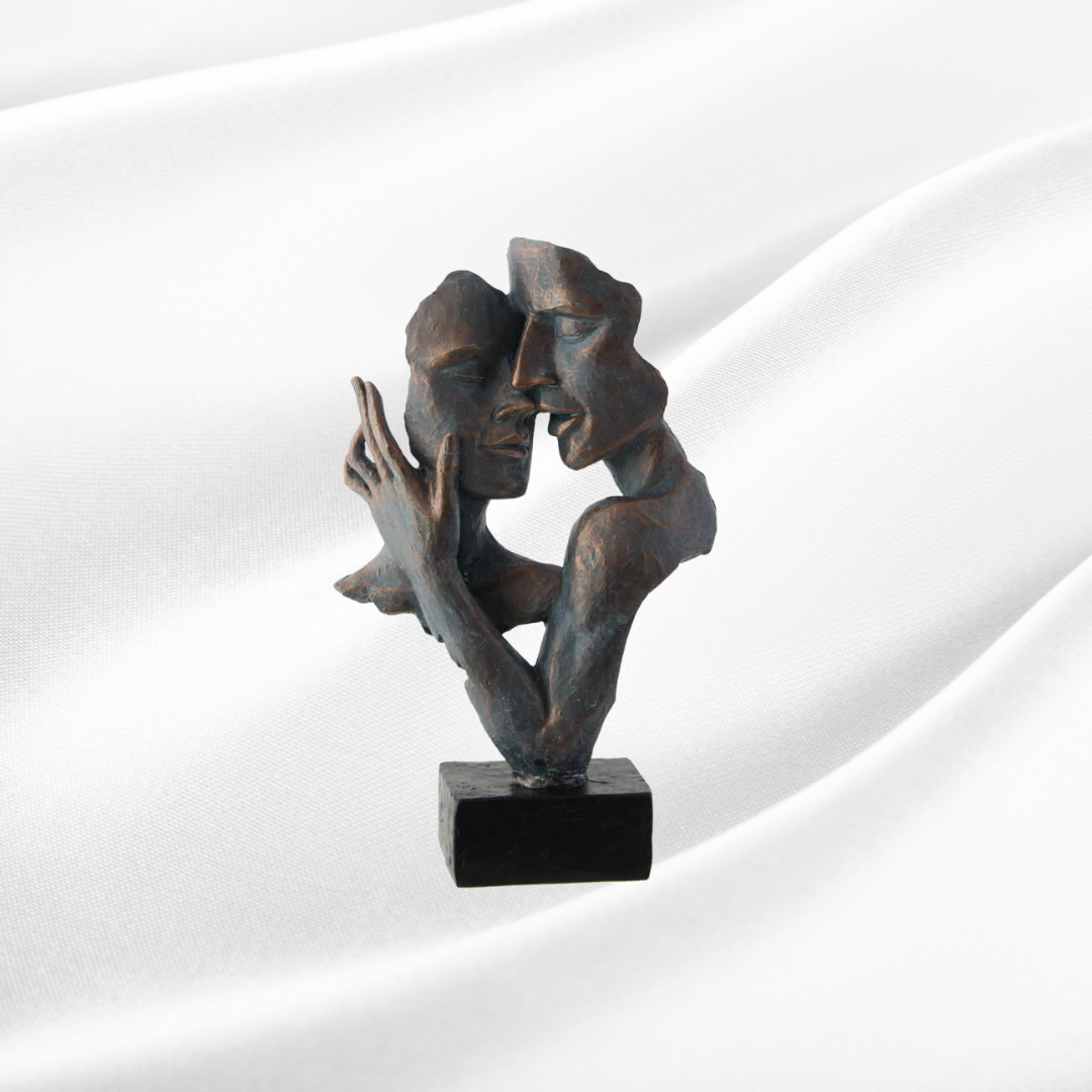 Abstract kiss sculpture