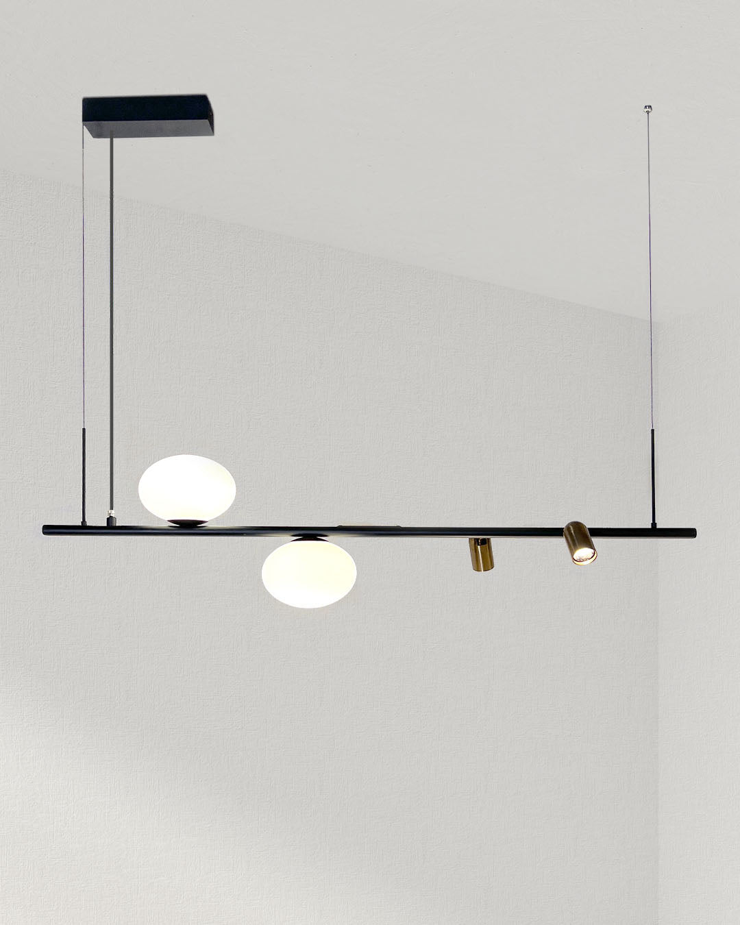 Fuji pendant lamp with double light effect