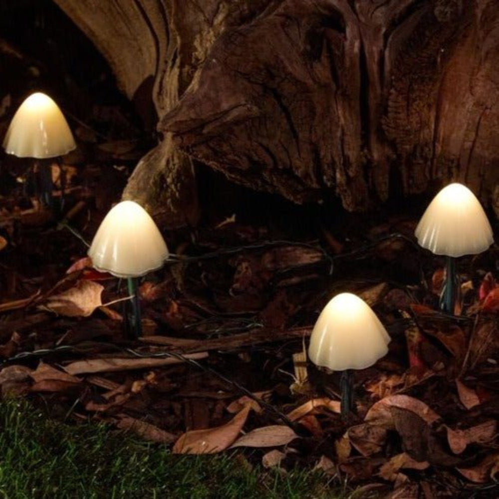 Solar Mushroom Garden Lights Weather-Resistant Outdoor LED String with Auto Sensor