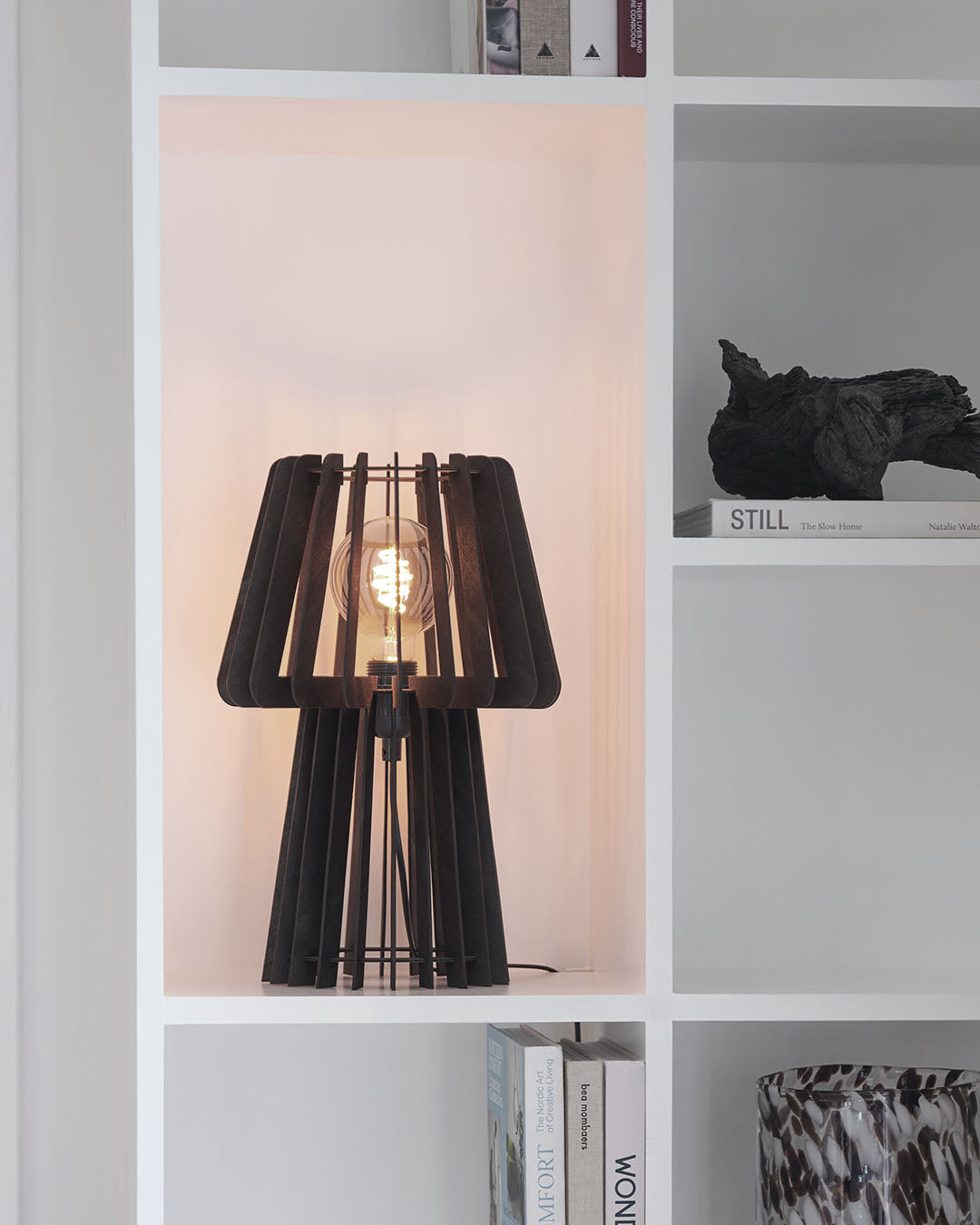 Groa wooden slat table lamp