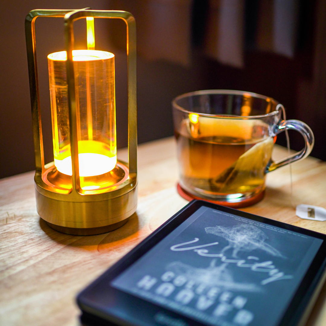 Crystal Lantern Vintage Table Lamp in Luxury LED Light
