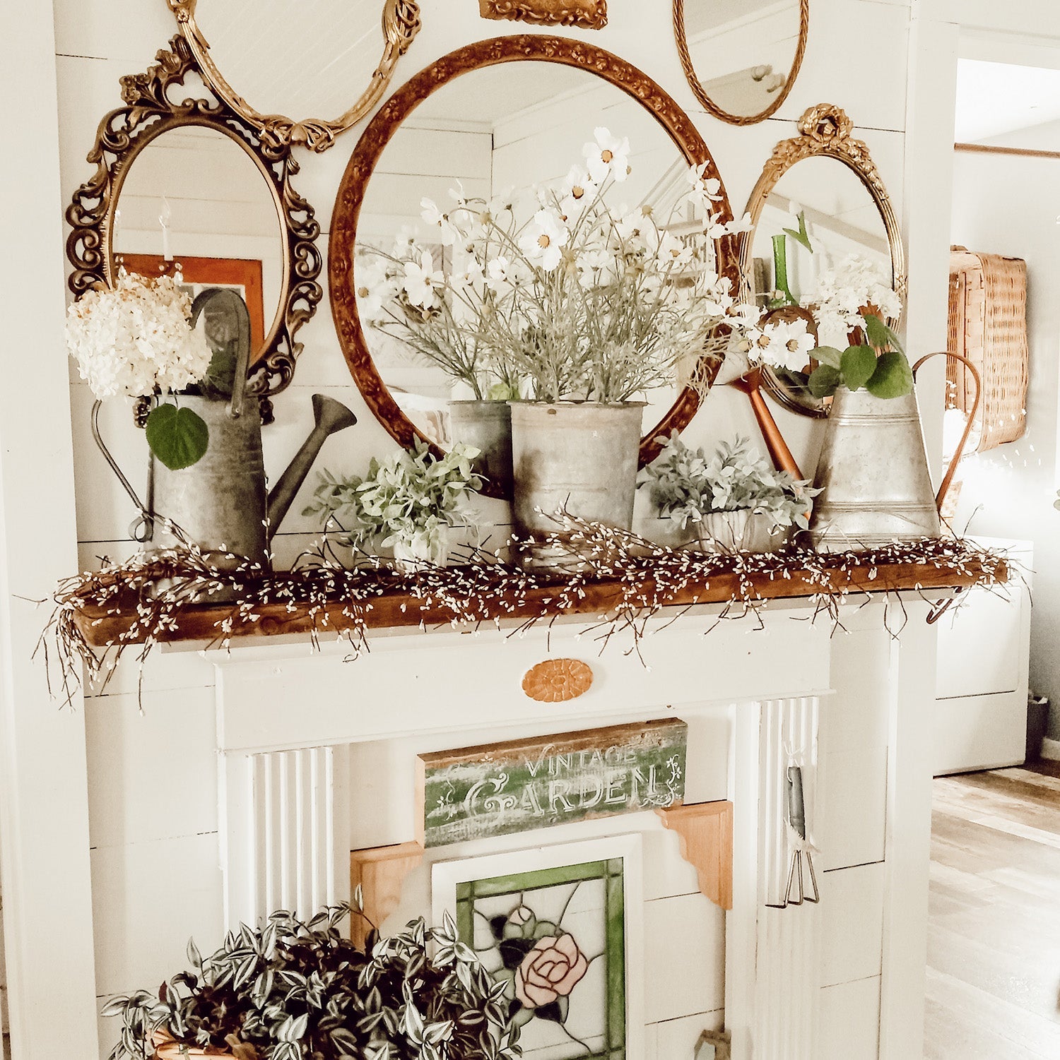 Atmospheric LED branch wreath with white berries