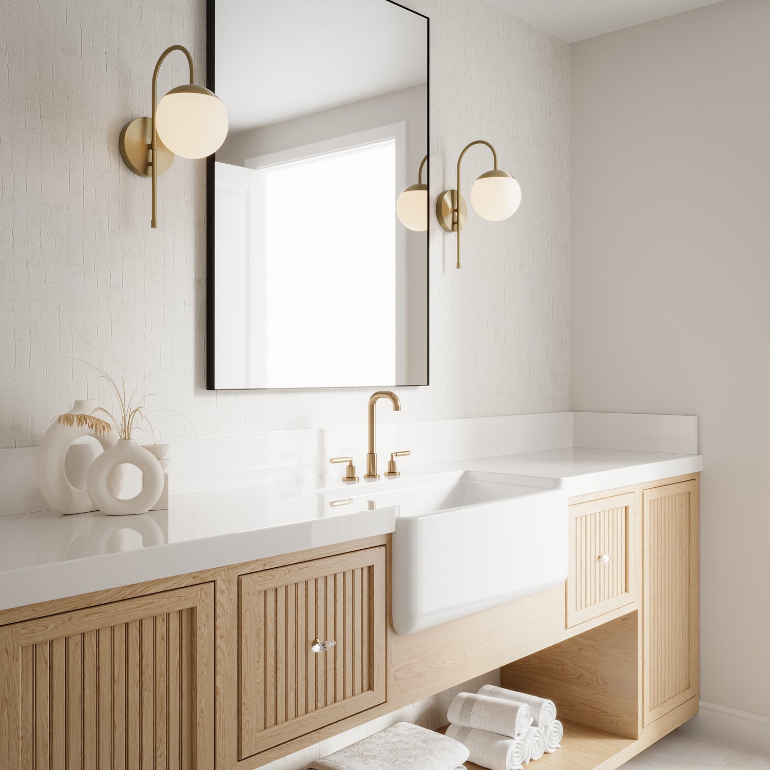 Wall lamp with curved arm and frosted glass globe
