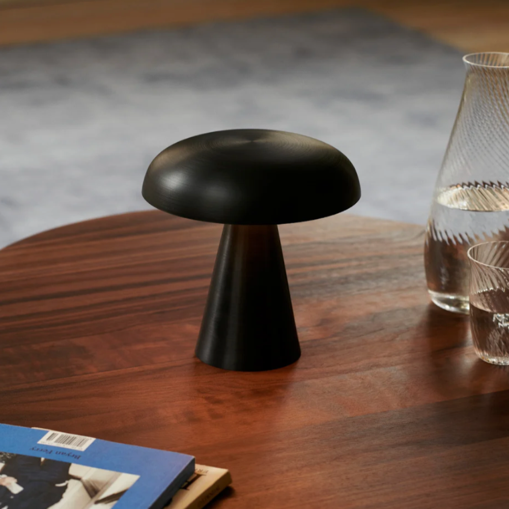 USB Powered Table Lamp in Vintage Style