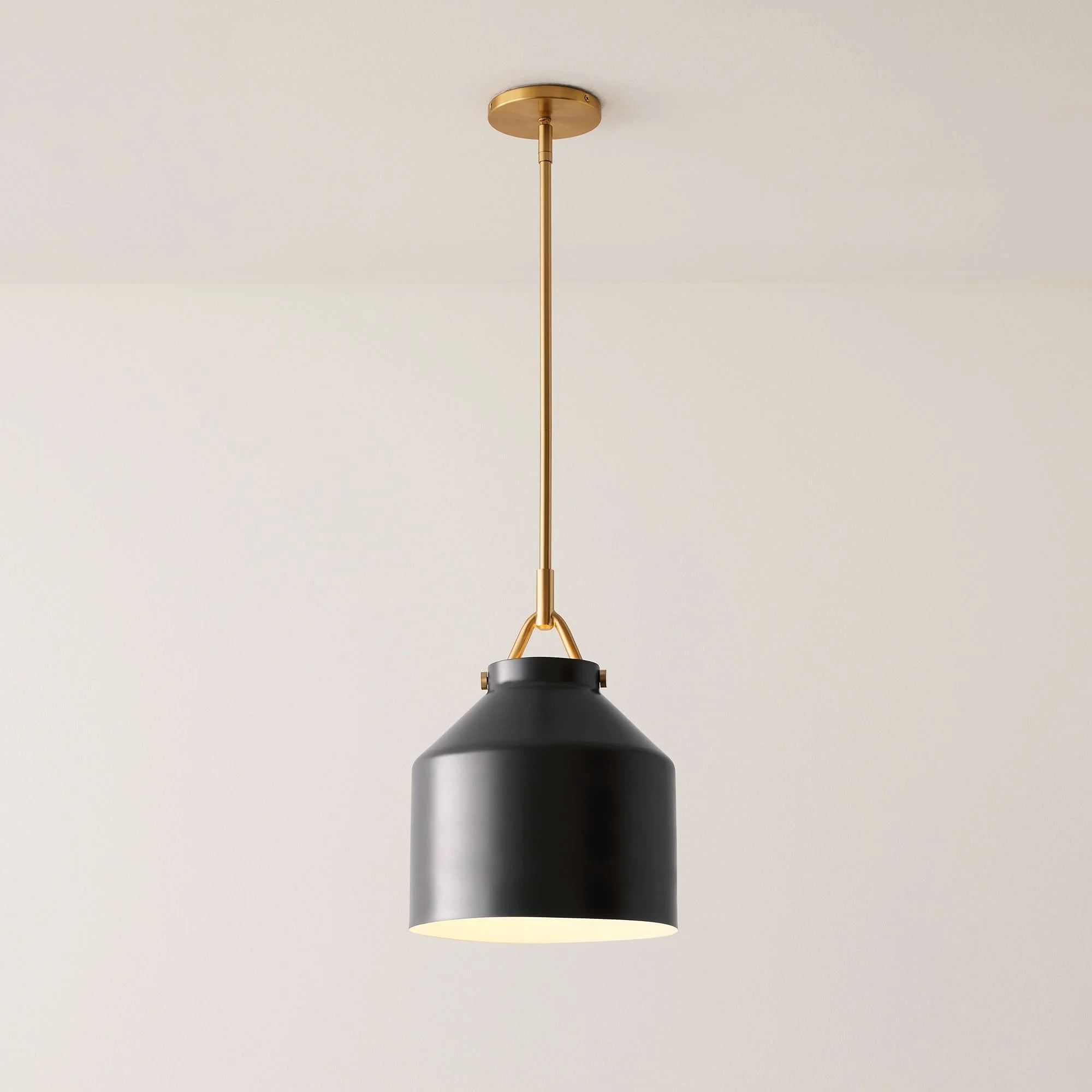 Nordic Minimalist Morandi Metal Pendant Light