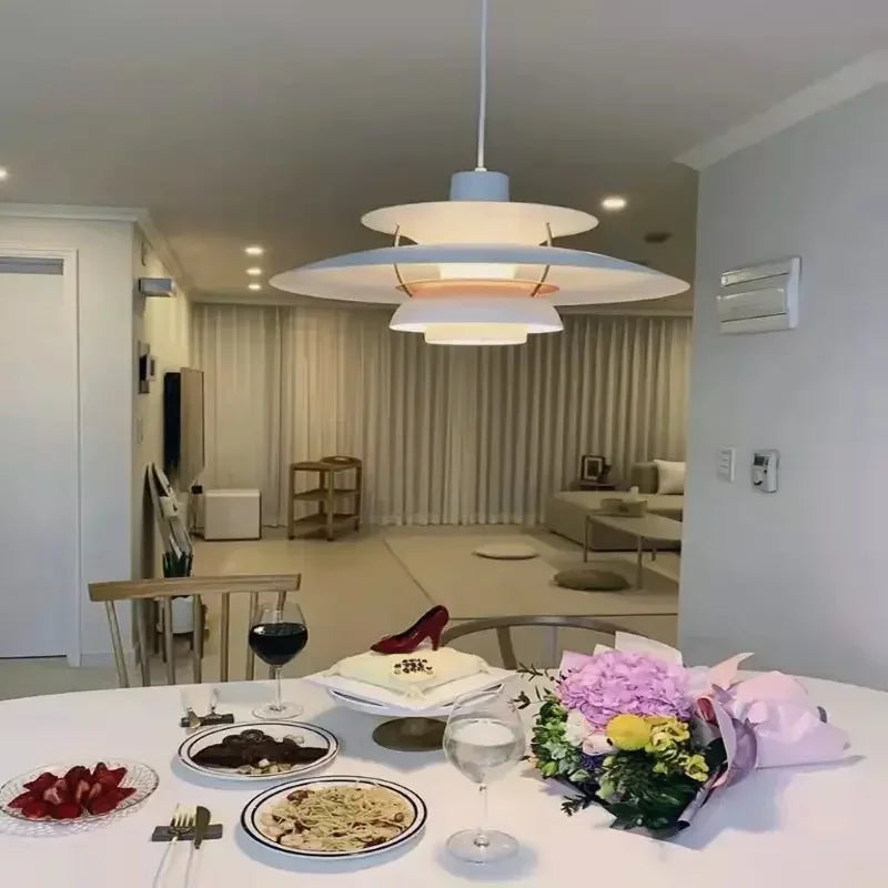 Vividglo pendant lamp with multicolored light layers