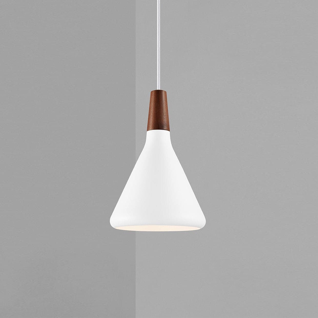Modern Minimalist Pendant Light with Wood Accent – Ceiling Lamp for Dining & Living Room
