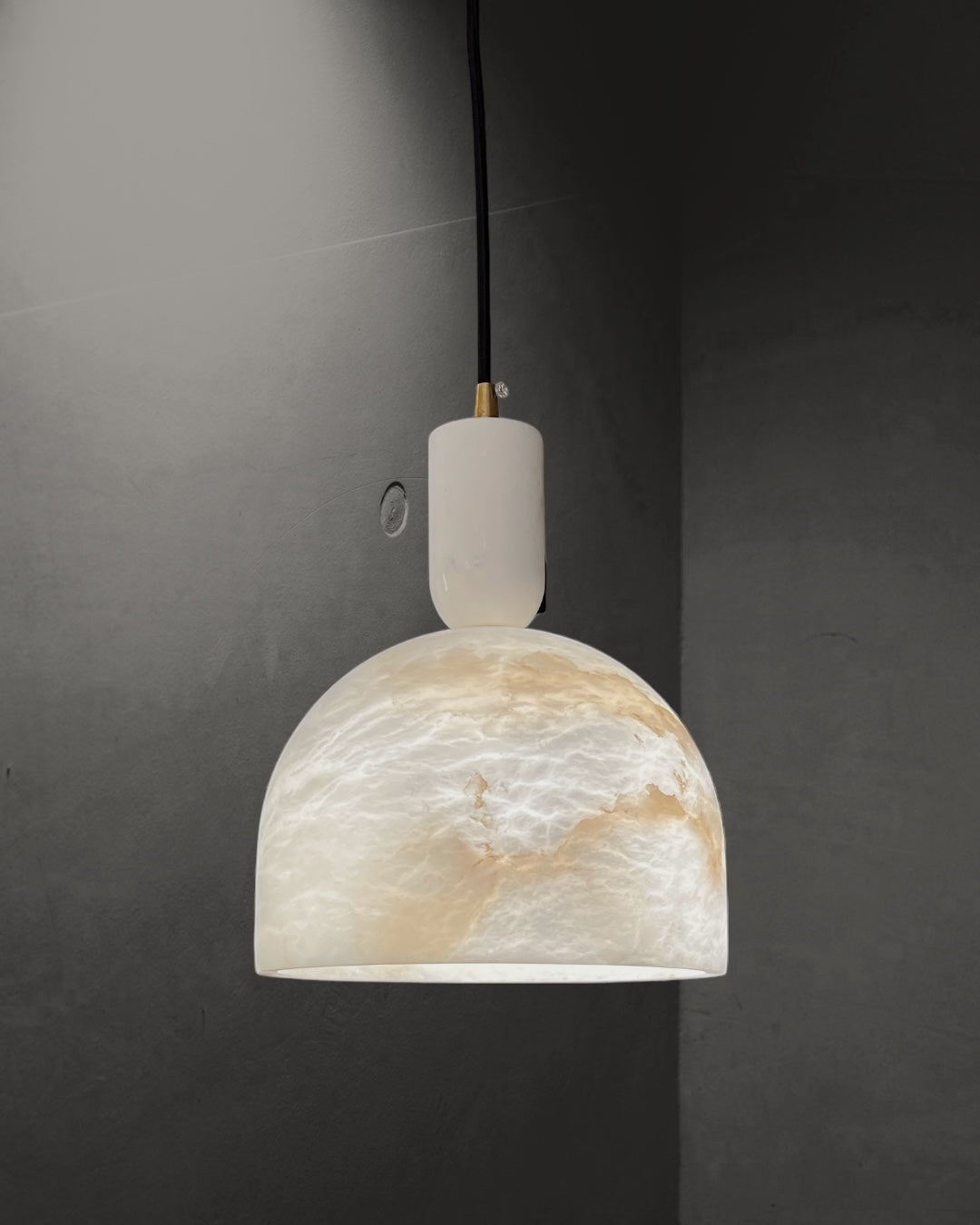 Seren pendant lamp made of alabaster