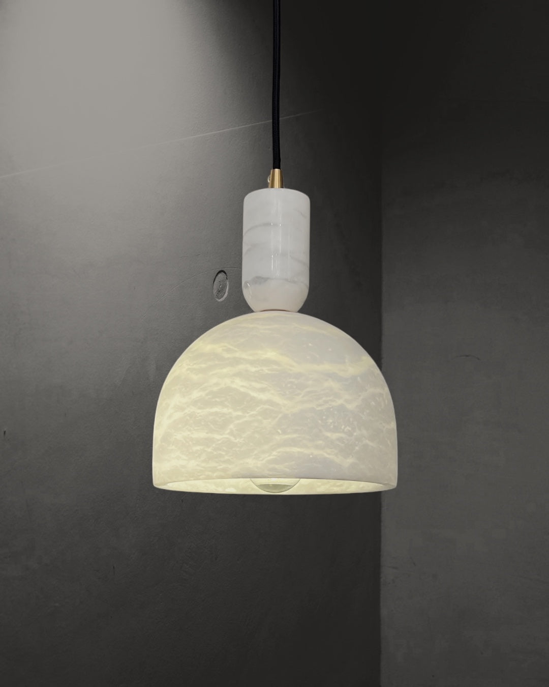 Seren pendant lamp made of alabaster