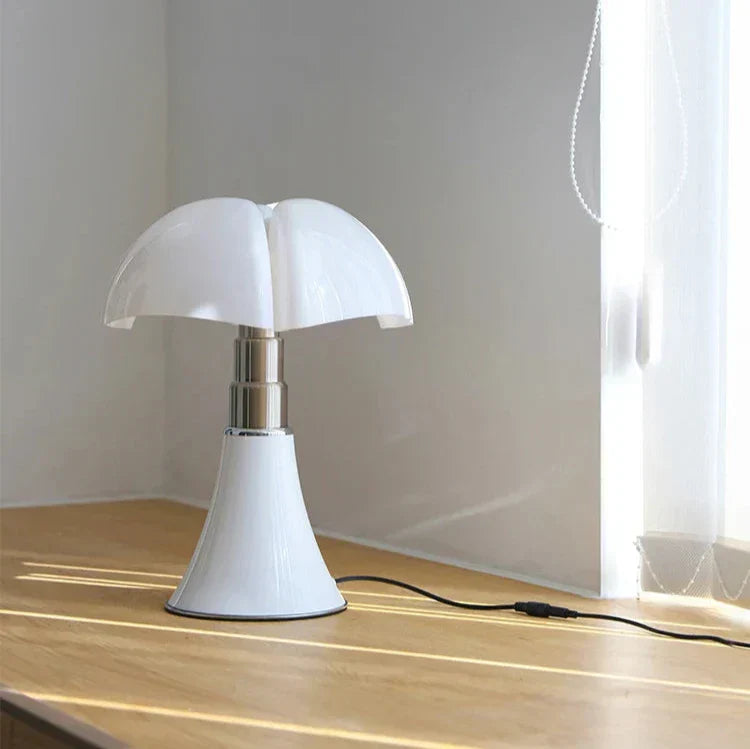 Vintage LED Designer Table Lamp in Retro Style