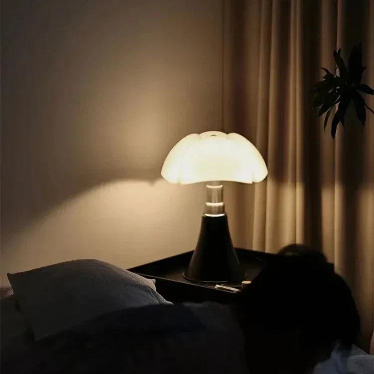 Vintage LED Designer Table Lamp in Retro Style