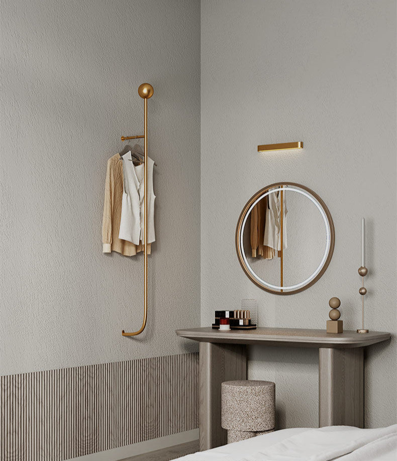 Stylish Wall Clothes Rack Elegant Gold Organizer with 6 Hooks