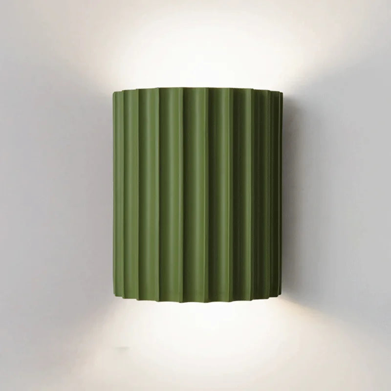 Ribbed wall lamp in Scandinavian style