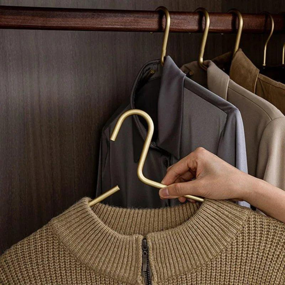 5-Piece Non-Slip Clothes Hanger Set Elegant Closet Organizer
