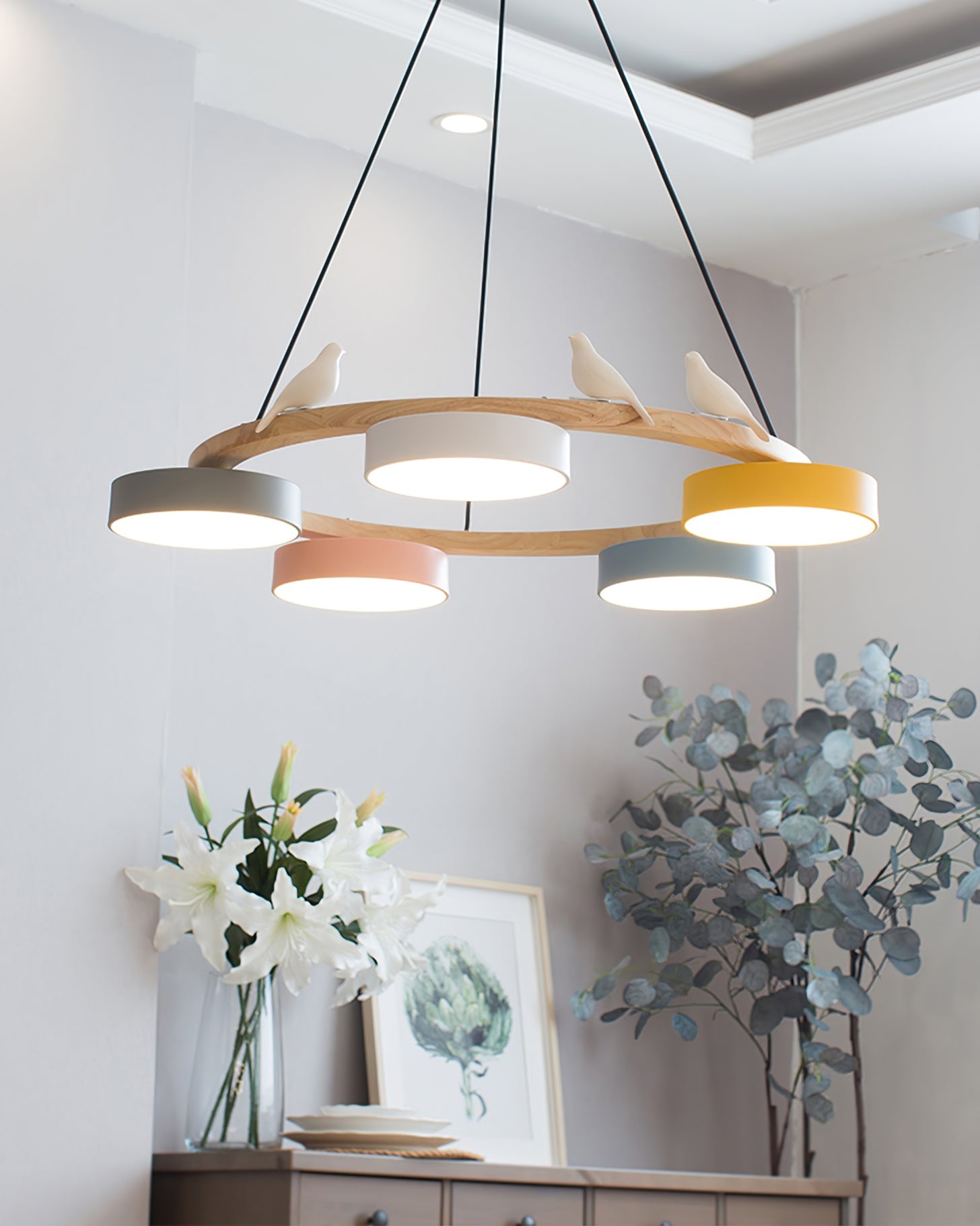Nature-Inspired Bird Chandelier Round Wooden Frame with LED