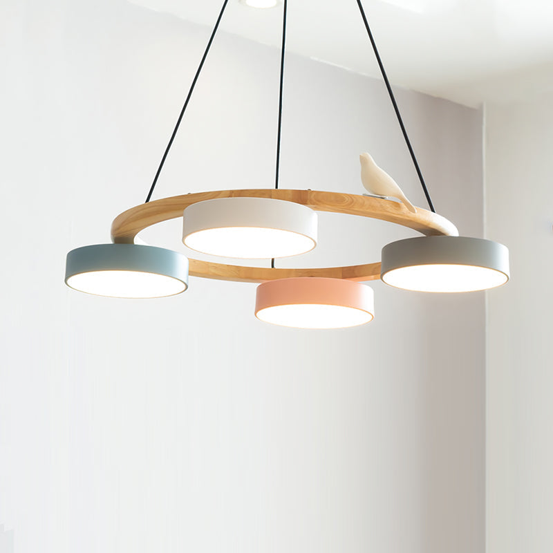 Nature-Inspired Bird Chandelier Round Wooden Frame with LED