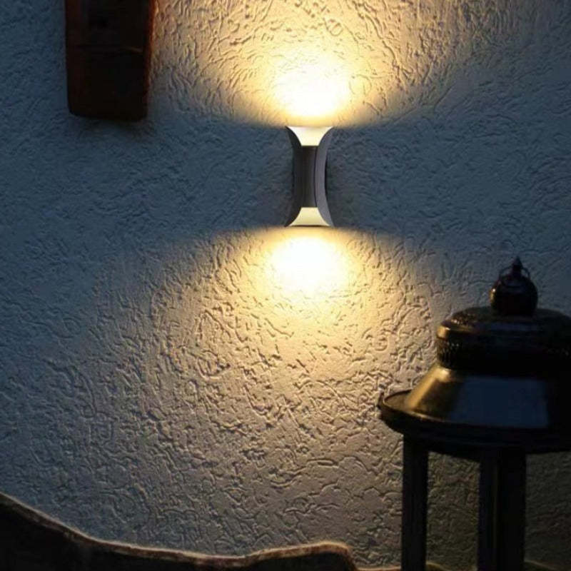 Outdoor LED Wall Light Weather-Resistant Modern Light for Garden & Corridor