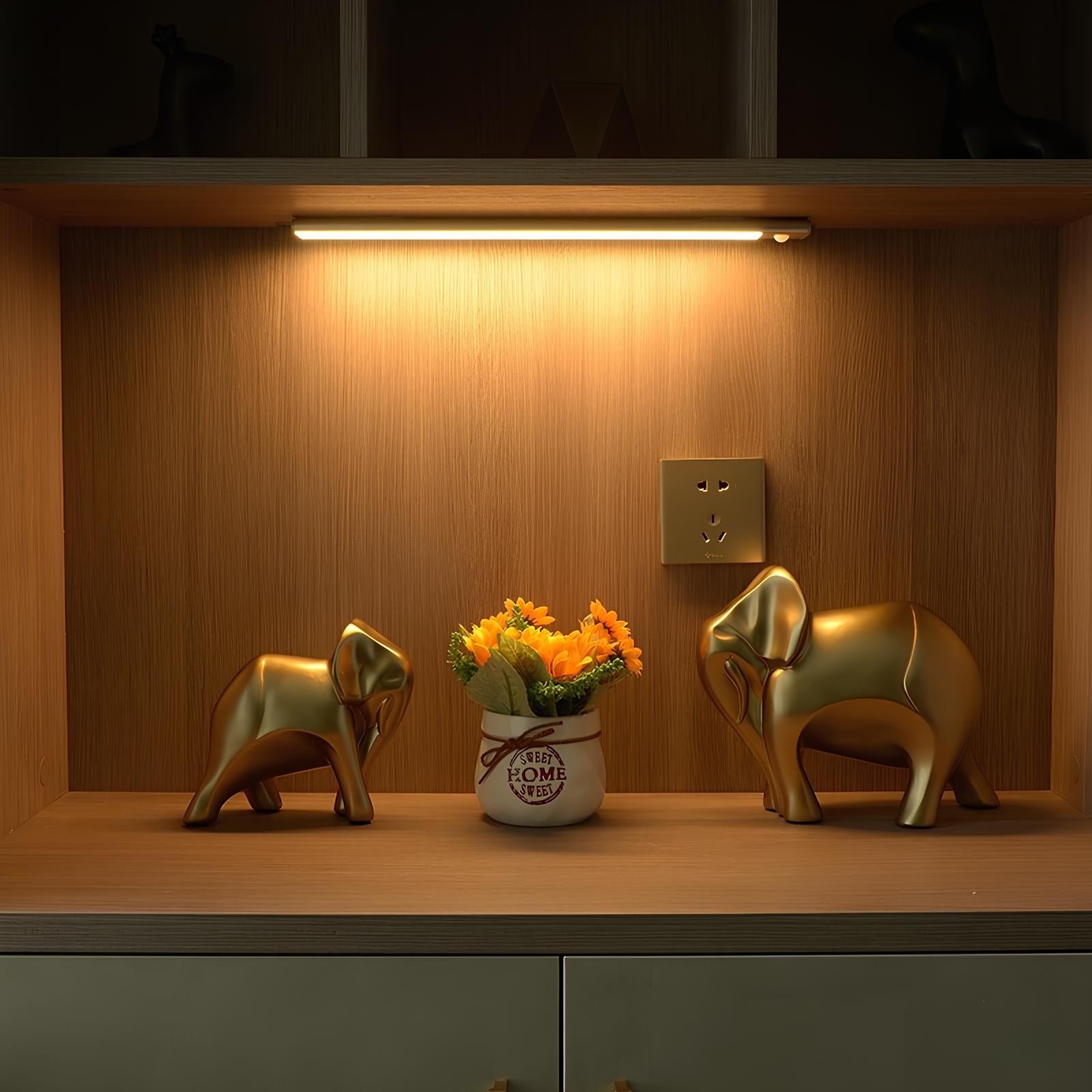 Wireless Motion Light Bar Energy-Saving Rechargeable Lamp for Closet & Kitchen