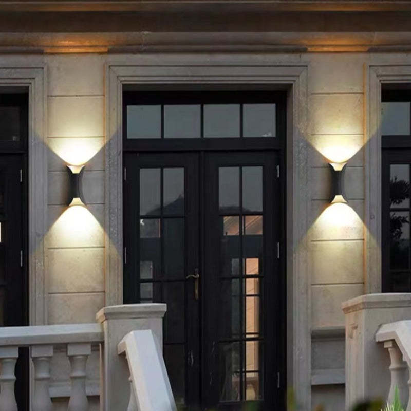 Outdoor LED Wall Light Weather-Resistant Modern Light for Garden & Corridor
