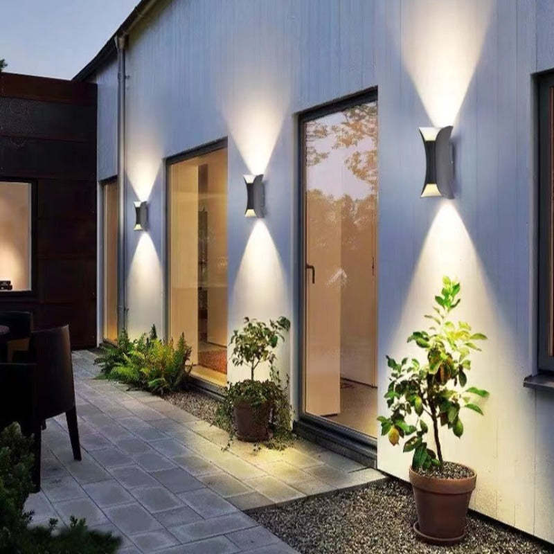 Outdoor LED Wall Light Weather-Resistant Modern Light for Garden & Corridor