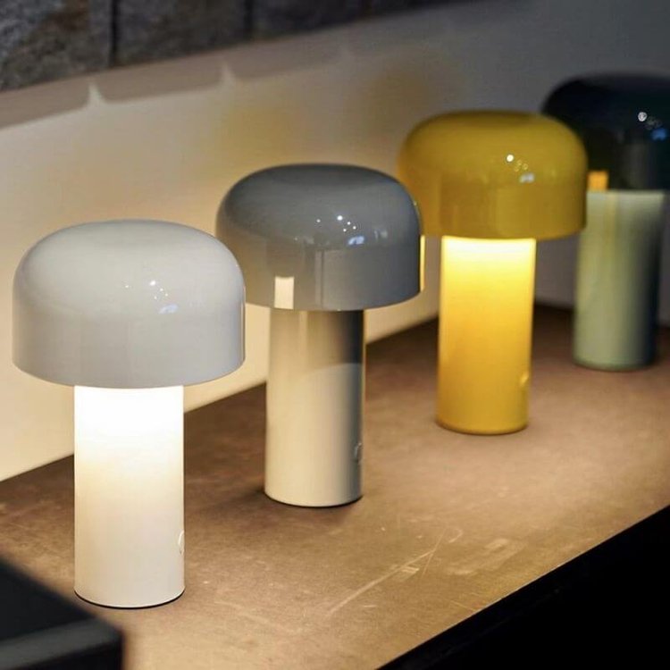 Wireless table lamp with modern mushroom design