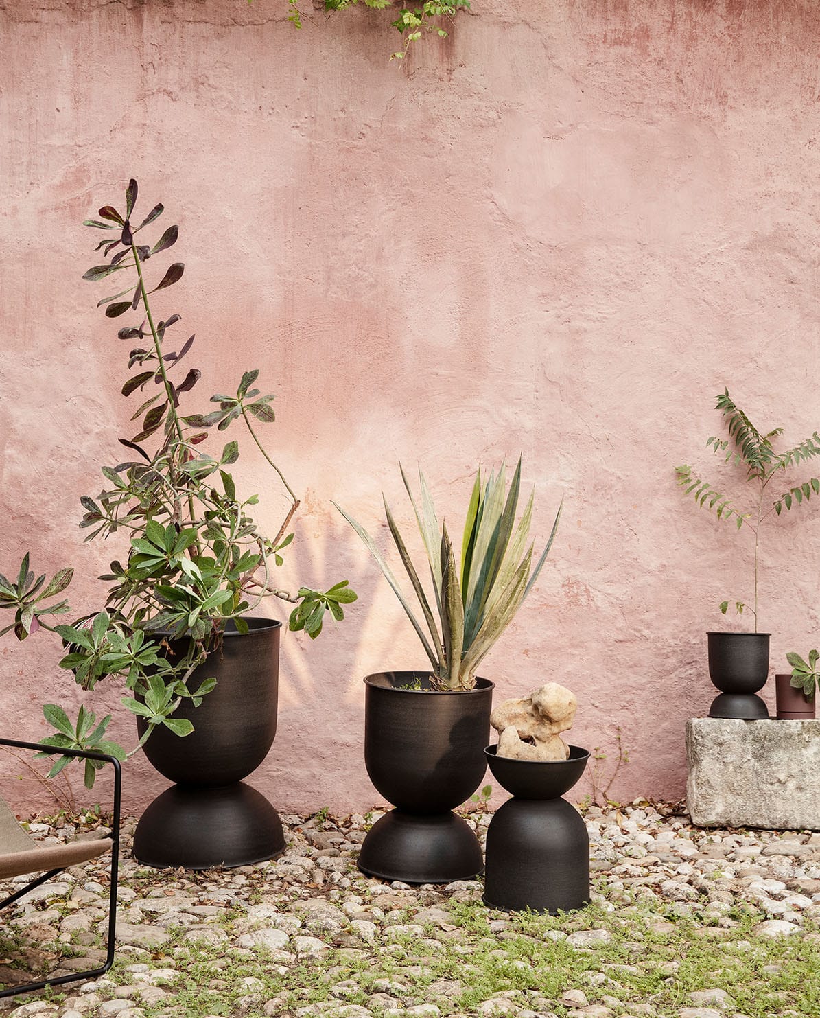 Aurmo Metalen Plantenpot met Sculpturale Vorm voor Buiten