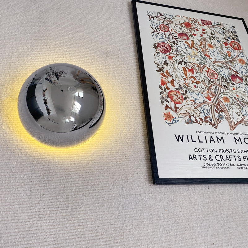 Medieval Style Wall Lamp Vintage Iron Wall Light with Warm Glow